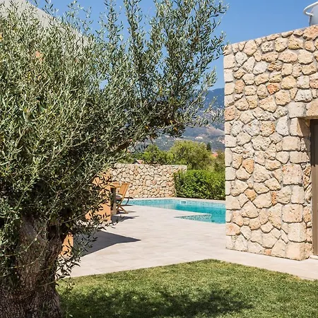 Olea Villa Pesádha